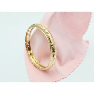 Elegant 14K Solid Yellow Gold Designer Floral Engraved Bangle Bracelet - 8" L